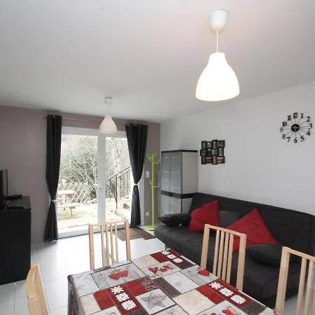 Le Mont-dore: Beau T2bis Avec Terrasse, 2 Chambres, Wifi - Fr-1-608-70 * Mont-Dore