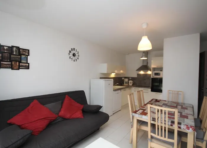 T2 Bis Avec Terrasse Ouest Et Wi-fi - Fr-1-608-70 Appartement